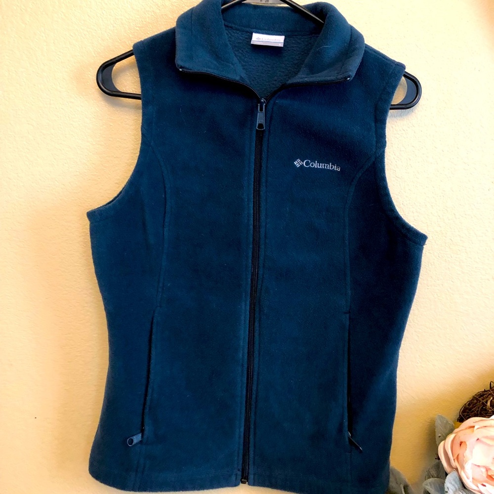 Columbia vest